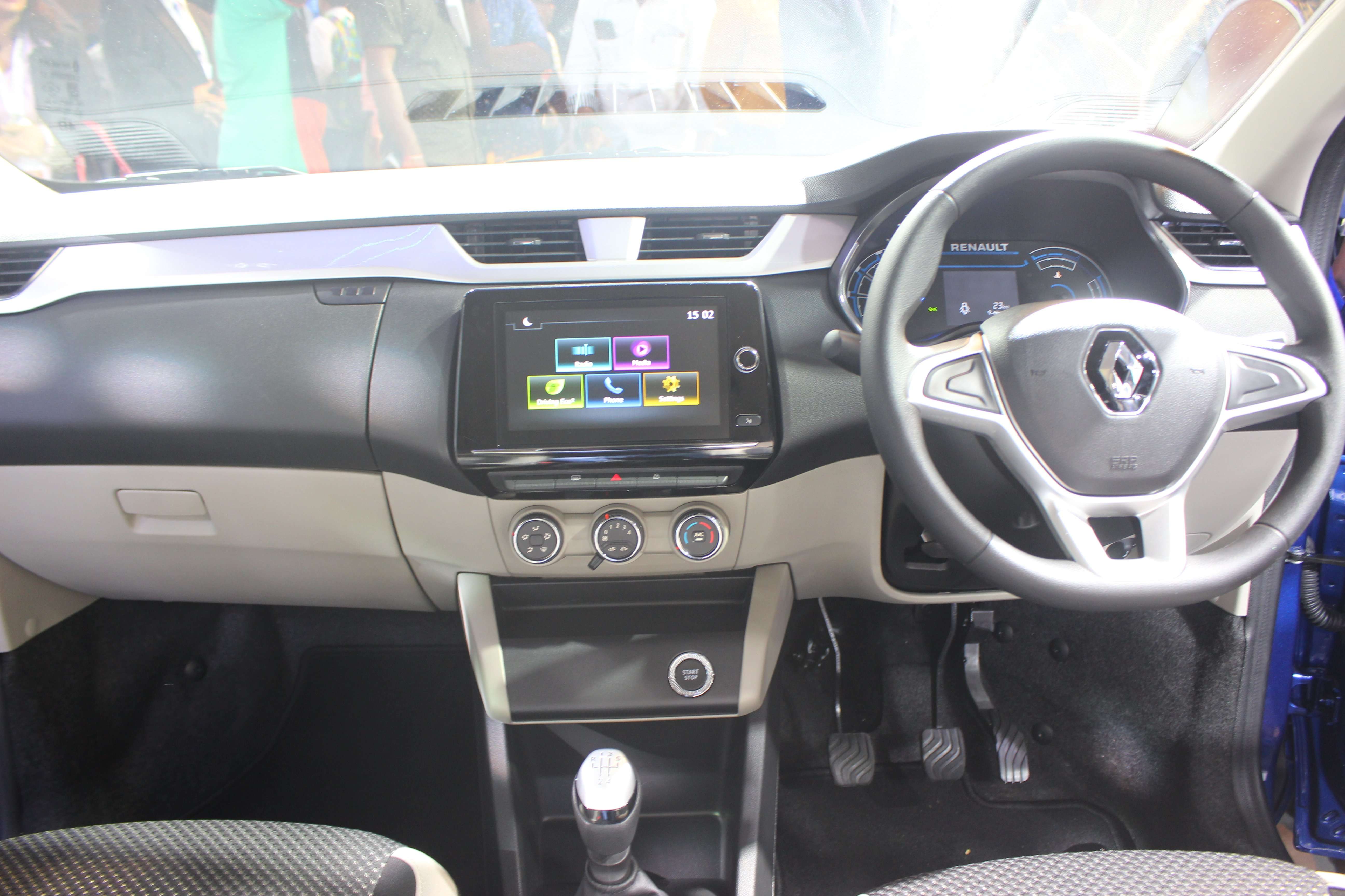 Renault Triber MPV Unveiled, specifications, images, interior, price in India