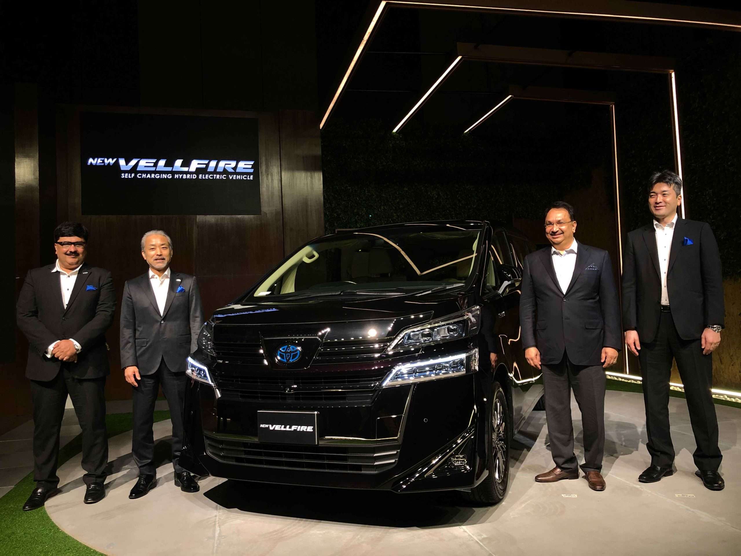 toyota vellfire, toyota vellfire 2020, toyota vellfire mpv, toyota vellfire price