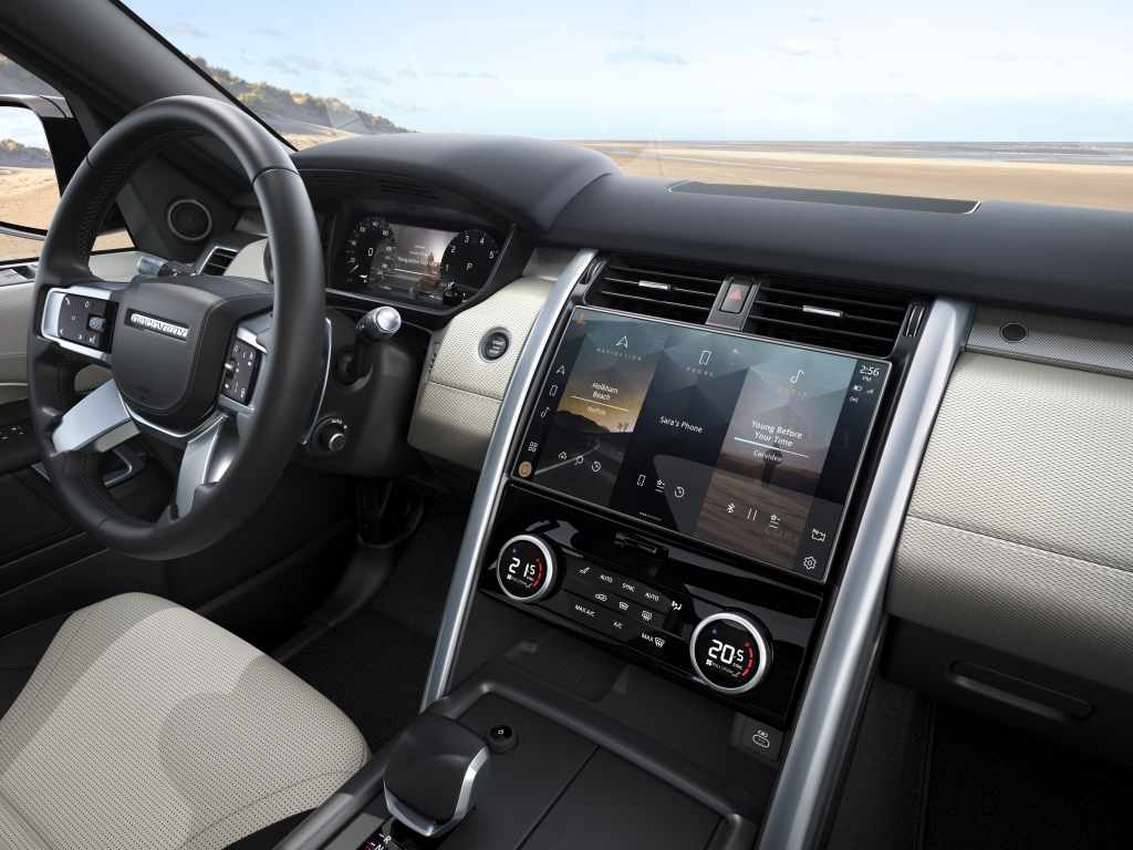 Land Rover new Discovery Cabin