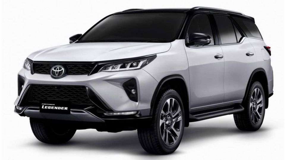 Toyota Fortuner Legender