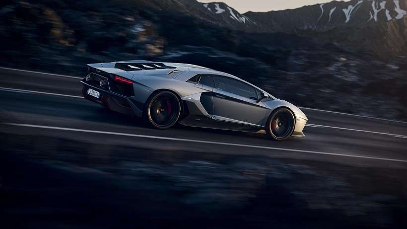 LP 780-4 Lamborghini Aventador Ultimae Is The Final Hurrah To Pure-Combustion V12s 9