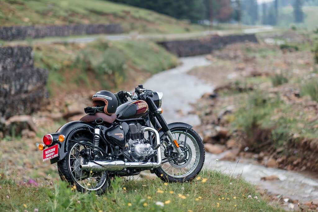 2021 Royal enfield classic 350 rear