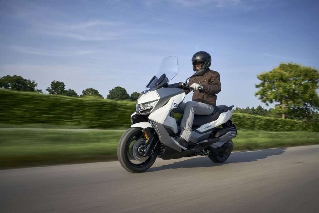 BMW C400 GT Is A 350cc Premium Scooter Worth 9.95 Lakh! 1