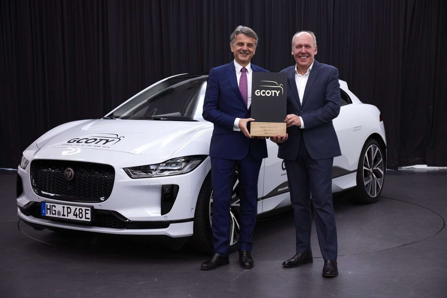 Jaguar I Pace SUV Bags The 'German Car of the Year’ (GCOTY) Title ! 1