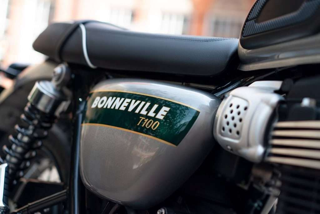 Triumph Bonneville Goldline Edition