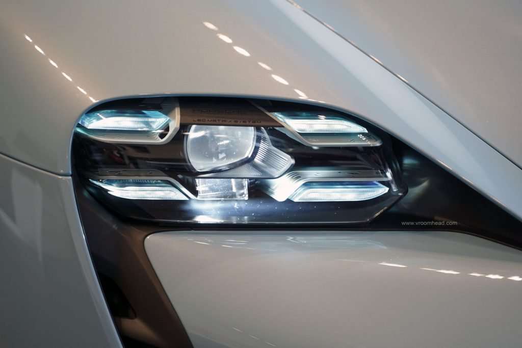 porsche taycan LED headlamp