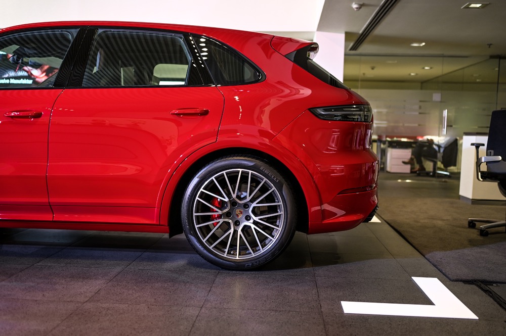 These Bespoke Panamera Turbo S And Cayenne GTS Are Droolworthy! 4