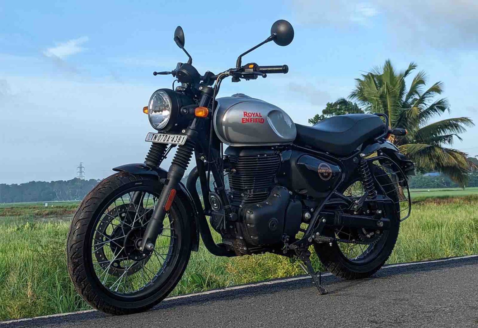 Royal Enfield Hunter 350 Retro VS Metro Comparison Review | Vroom Head