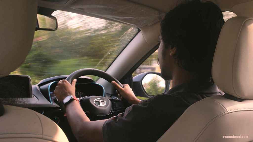 driving tata nexon ev max