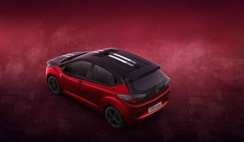 Tata Altroz Racer Unveiled At Auto Expo 4