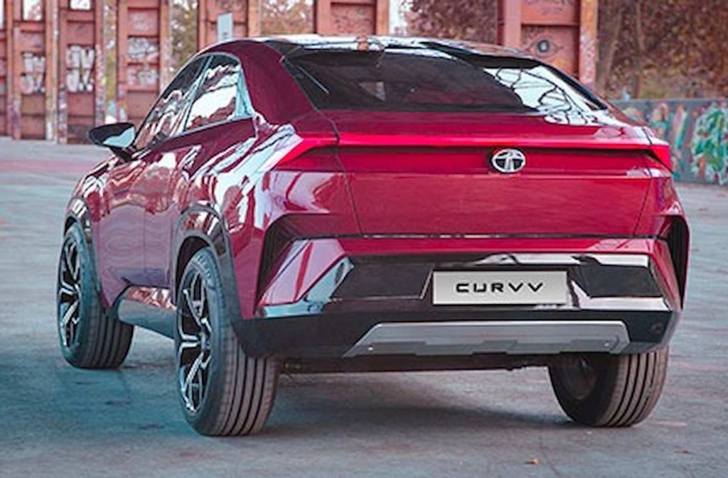 tata curv v