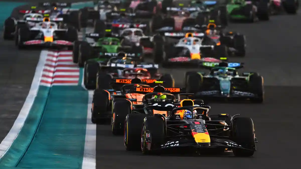 Formula 1 Finale: Max Verstappen Wins Abu Dhabi GP, Norris Takes His First Title 3