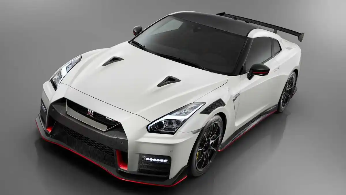next-generation Nissan gtr coming in 2030
